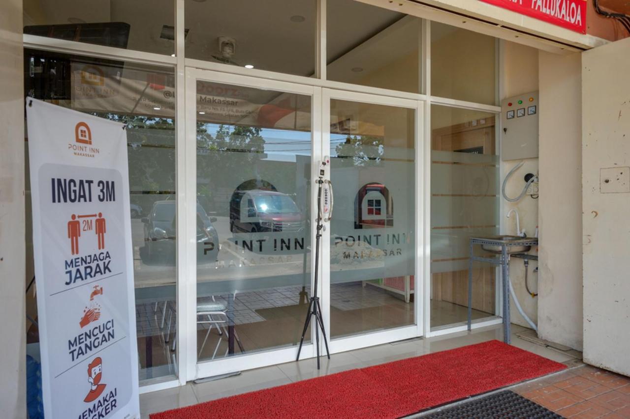 Reddoorz Plus @ Losari Makassar Eksteriør billede